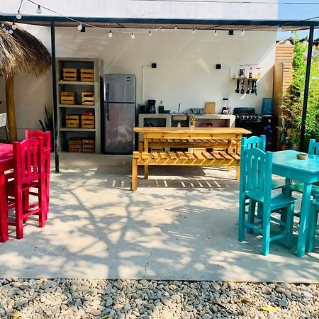 Colorada House Pansiyon Puerto Escondido  Dış mekan fotoğraf